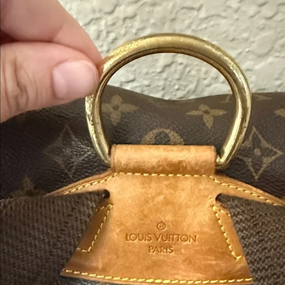 Louis Vuitton Monogram Backpack in Rich Brown and Tan - Picture 4 of 16